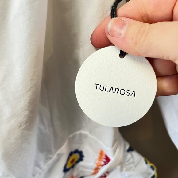 NEW Tulsarosa Women's Off The Shoulder White Embroidered Mini Dress- Size XL‎ - Picture 4 of 6